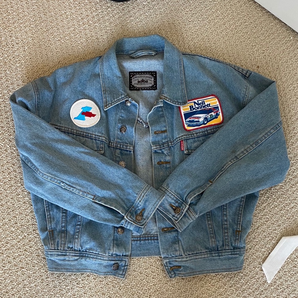 Vintage denim jacket w/ patches
